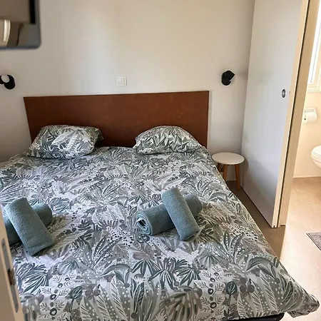 - 254 - Rare Vue Magnifique Mobilhome 6 Pers 3 2 Sdb Sur 5 Etoiles Camping Houlgate